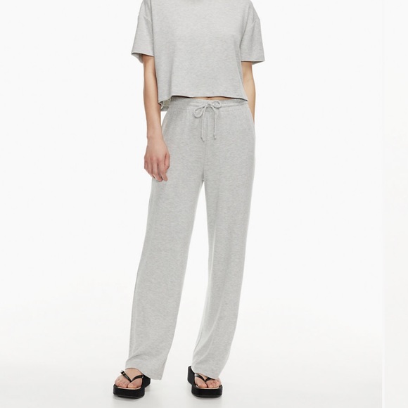 Aritzia | Pants \u0026 Jumpsuits | Wilfred 